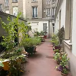 Charmant Studio Fonctionnel