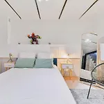 Renovated Design Apartment In Montparnasse