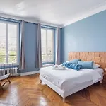 Apartment Bastille By Studio Prestige