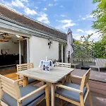 Maison Labruyere - Serviced Mansion Saint Germain