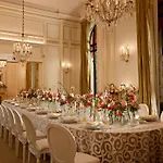 Hôtel Plaza Athénée - Dorchester Collection