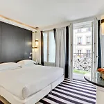 Le A