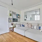 Apartment Near Grands Boulevards