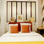 Cosy And Modern Updated Studio