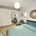 Paris-Alesia Super Appartement 2 Pieces De 39M2 - Tres Cosy Pour 1 - 5 Personnes Totalement Refait A Neuf -Entire Apartment Luxurious And Warm -Paris Alesia 14Eme - Proche Aeroport Paris-Orly - Parc Des Expositions Porte De Versailles Free Wifi Gratu