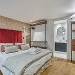 Apartment St Honore By Studio Prestige