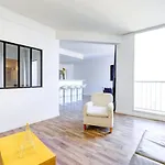 1Br & Louvre Museum - Cityapartmentstay