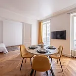 Appart Triomphe Champs Elysees