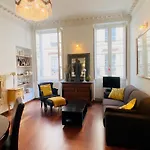 Romantic Apartment Near Le Marais