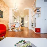 Elegant Appartement Climatise De 65 M2 Avec 2 Ch