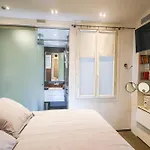 Elegant Appartement Climatise De 65 M2 Avec 2 Ch