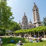 In Front Of The Sacre Coeur - 2 Bedrooms With Elevator