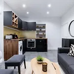Nazareth/Sentier I : Appartement Charmant 1Br/4P