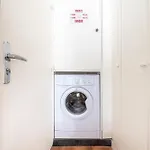 Central Parisian-Style Studio Apart - Sentier
