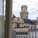 Hotel Clement