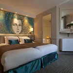 Le Clos Medicis