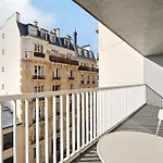 Ecrin De Luxe A La Tour Eiffel