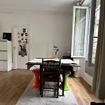 Central 1Br Near Montmartre