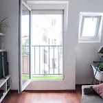 Charming Apt Near The Batignolles
