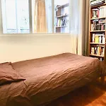Appartement De Charme De 60 M2 Entre Montmartre Et Batignolles