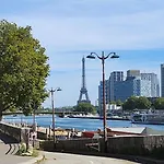 Le Bord De Seine - Paris
