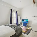 New Apartment Near Champs Elysees