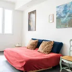 Family Nest Near Gare De L\'Est And Gare Du Nord
