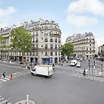 Pick A Flat\'S Apartment In Saint-Germain - Rue Du Bac