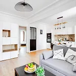 Montmartre & Sacre-Coeur - 2Br - Cityapartmentstay