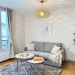 Spacious Flat Near Porte De Versailles