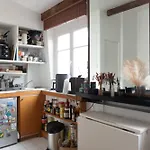 Beautiful Apartment In The Heart Of Paris