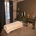 Cozy 51 M In The Heart Of Gobelins