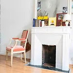 Cozy Studio 2 Steps From The Eiffel Tower