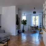 Luxurious Apartment In Marais