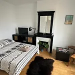 Charmant Studio Au Coeur Du 18E