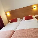 Dupleix Hotel