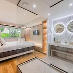 Lovelyappartment-Oldmontmartre