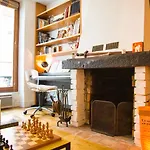 Appartement Spacieux Et Design - Marais