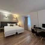 Hotel Lebron