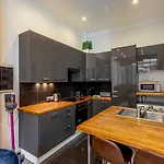Guestready - Apto Parisiense Da Moda No 19º Arr.