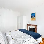 Guestready - A Classic Comfort Near Pere Lachaise