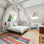 Cosy Apartment Place Des Vosges