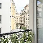 Bright Studio Near The Marais