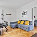 Appartement Quartier Champ De Mars Free Netflix