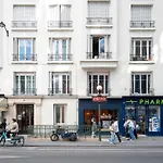 Marais, Rue Beaubourg - 6 Places