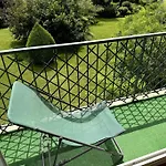 Superbe Appartement Avec Belle Vue Jardin