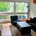 Cosy Apartment Overlooking A Green Area