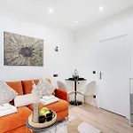 Elegant Studio - 2P-Next To Place Pigalle