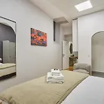 Sublim Apartment 3 Bedrooms Center Of Paris By Studio Prestige
