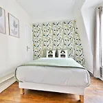 Appartement Cosy Face De Paris Montparnasse
